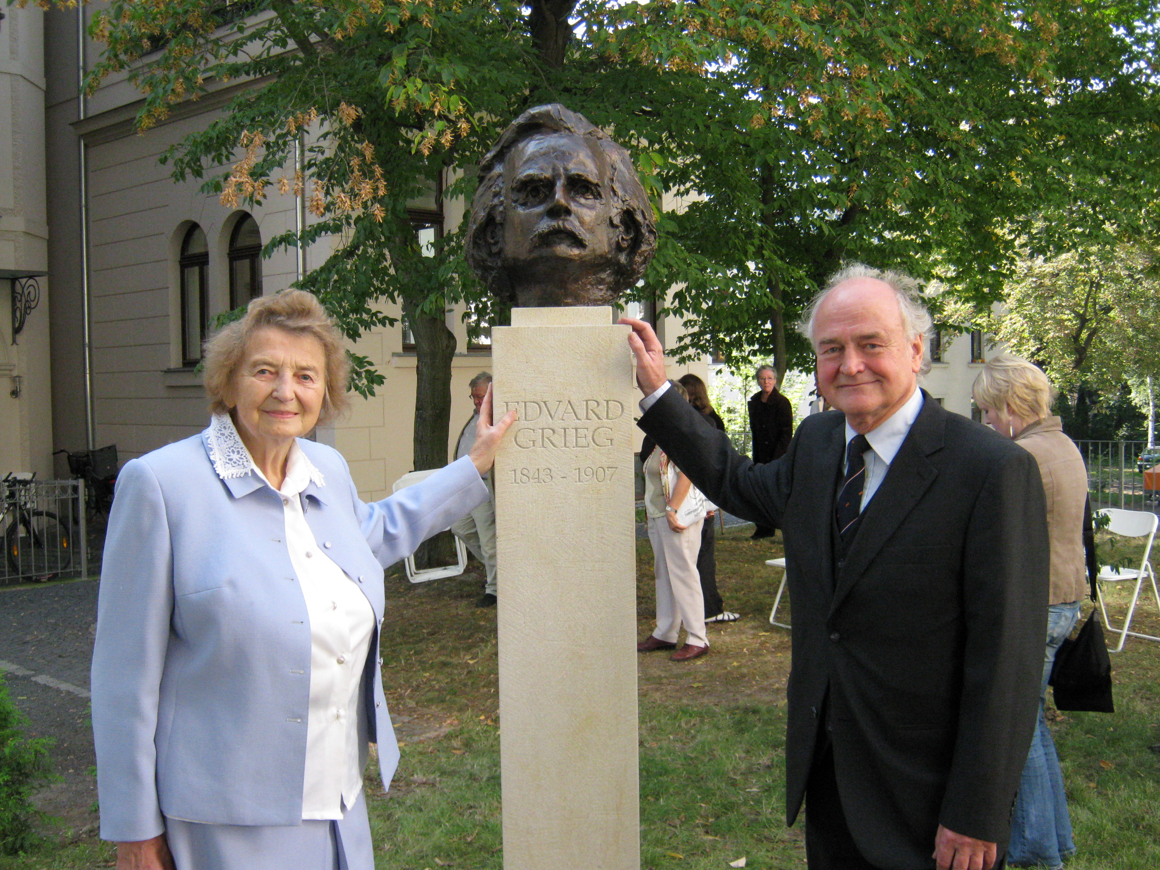 Günter Neubert wird 85